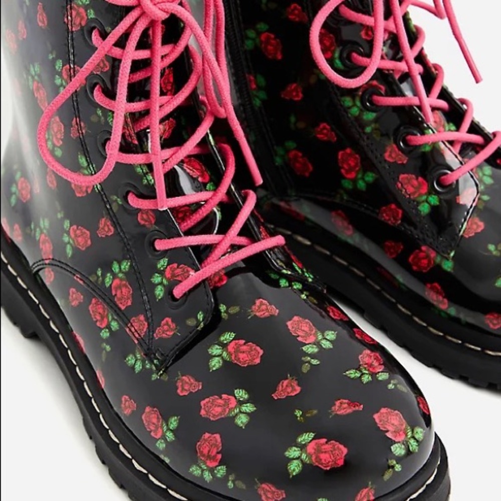 Torrid Betsey Johnson Combat Floral Boots🔥